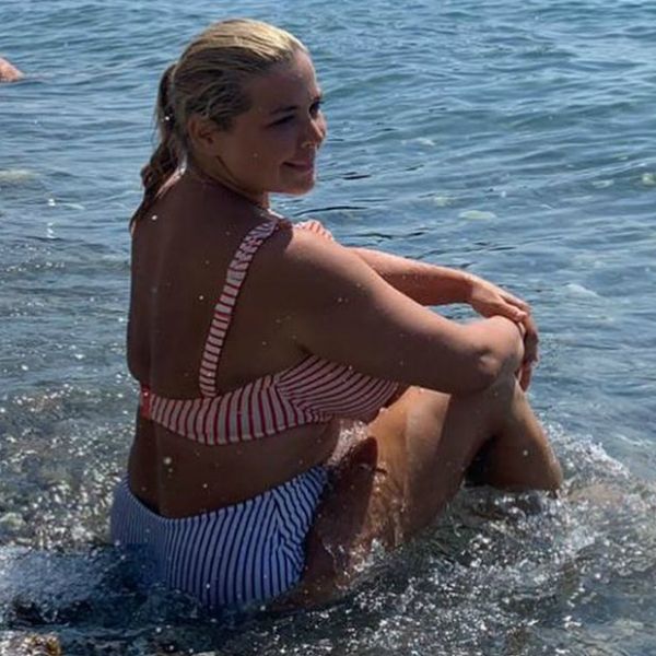 41-летняя Ирина Пегова показала пляжные фото с отдыха в Крыму