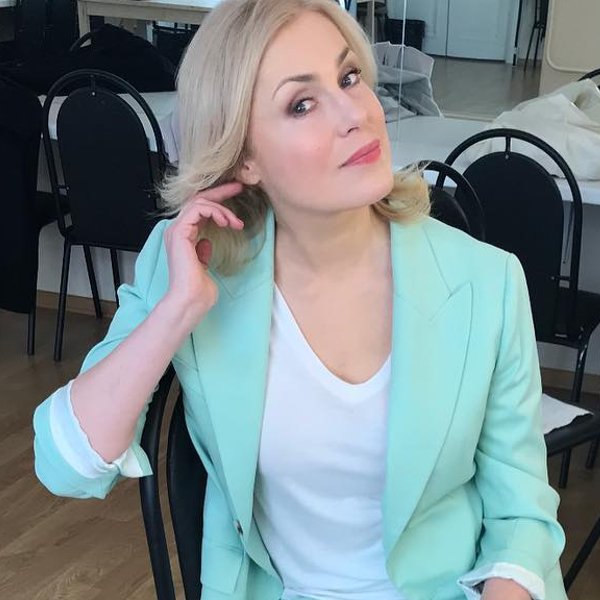 Мария Шукшина обратилась к матери предполагаемого внука через соцсети и  заявила, что та не выходит на связь с адвокатами - Вокруг ТВ.