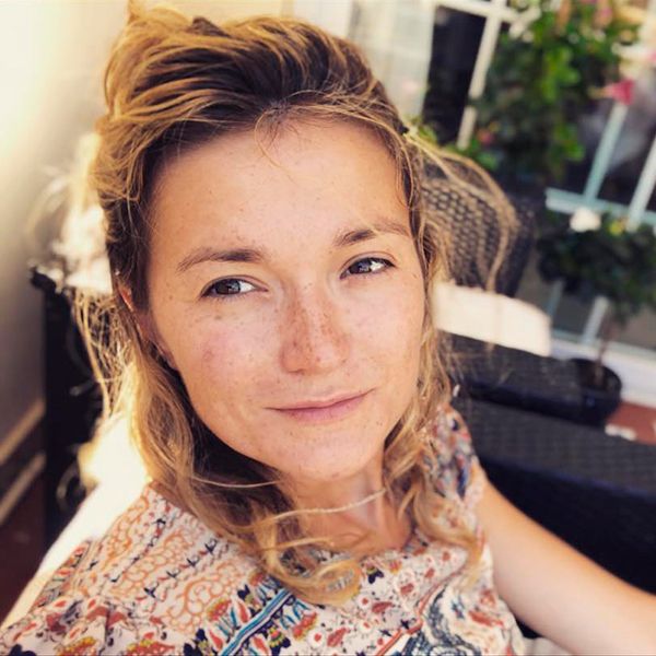 32-летняя Надежда Михалкова опубликовала редкое фото в купальнике