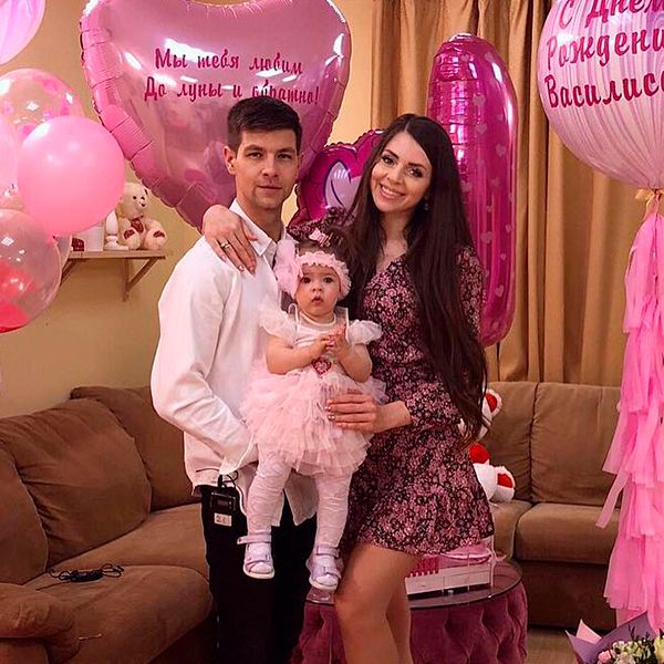 Звезда «Дома-2» Ольга Рапунцель трогательно поздравила дочь с первым днем рождения и назвала малышку «воплощением мечты»
