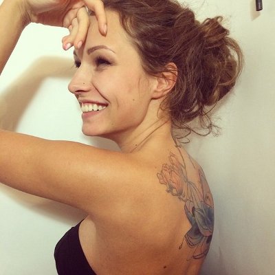 Участница Дома-2 Алиана Устиненко показала новую татуировку