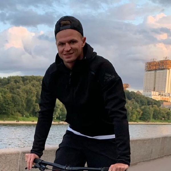 «Локомотив» компенсирует Дмитрию Тарасову 12 тысяч евро, которые футболист потратил на лечение ноги