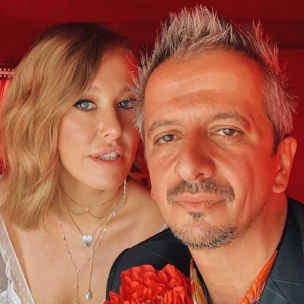 Супруги Ксения Собчак и Константин Богомолов не живут вместе из-за натянутых отношений режиссера с тещей