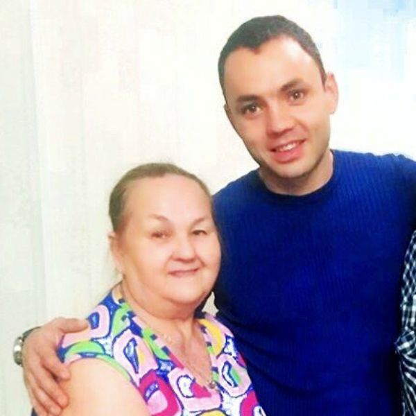 Звезда «Дома-2» Алиана Устиненко оказалась в рехабе через месяц после рождения ребенка