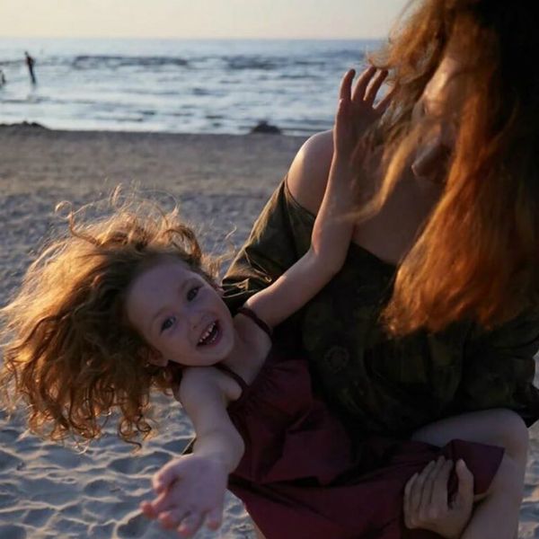 42-летняя Виктория Исакова показала «во всей красе» дочь, которую скрывала несколько лет