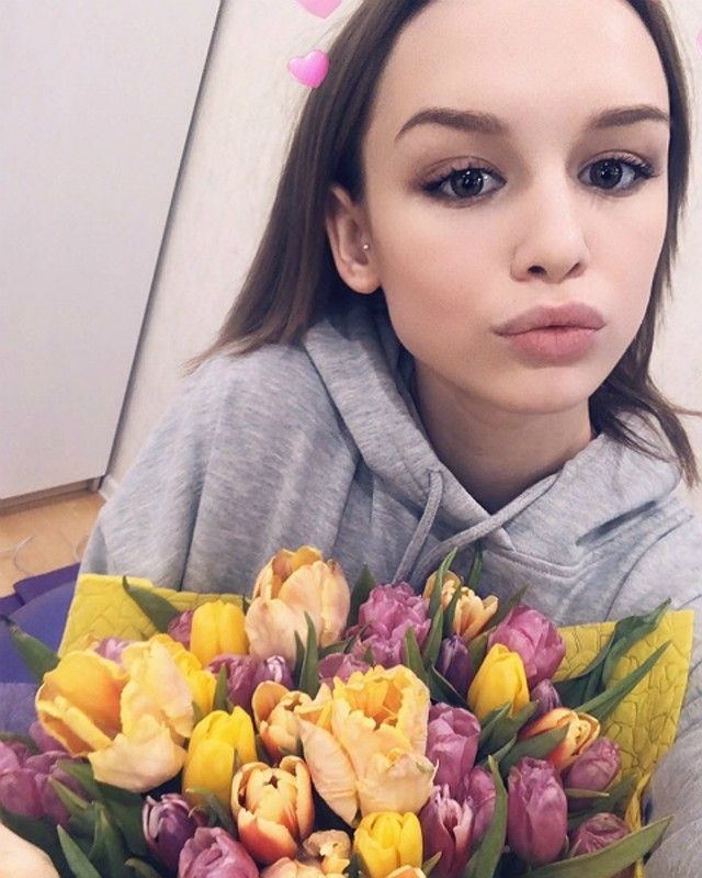 18-летняя Диана Шурыгина дебютировала как певица