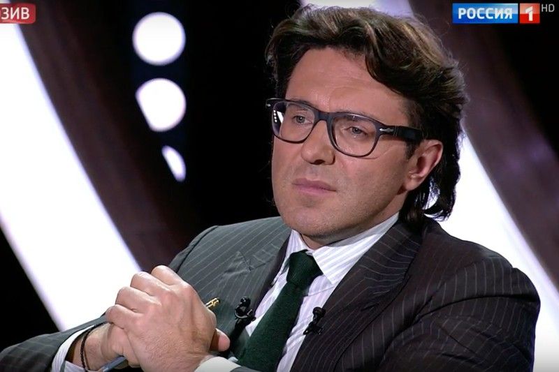 Андрей Малахов расплакался в «Прямом эфире»