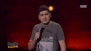 Stand Up: Роман Косицын - Об учении на сёрфинге, напряжённой жизни, бдительной маме и концерте ДДТ от: STAND UP  23.10.2017