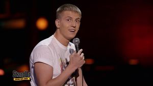 Stand Up: Алексей Щербаков - О людях, которые попадают под поезд и девочке, улетевшей в Питер  13.11.2016