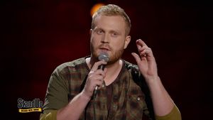 Stand Up: Евгений Чебатков - О русофобии, боязни полицейских и районе Брайтон-Бич  13.11.2016